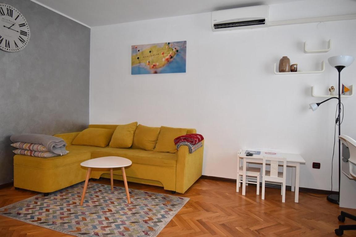 Superior Familiy Apartment Tina Vrsar Exterior foto
